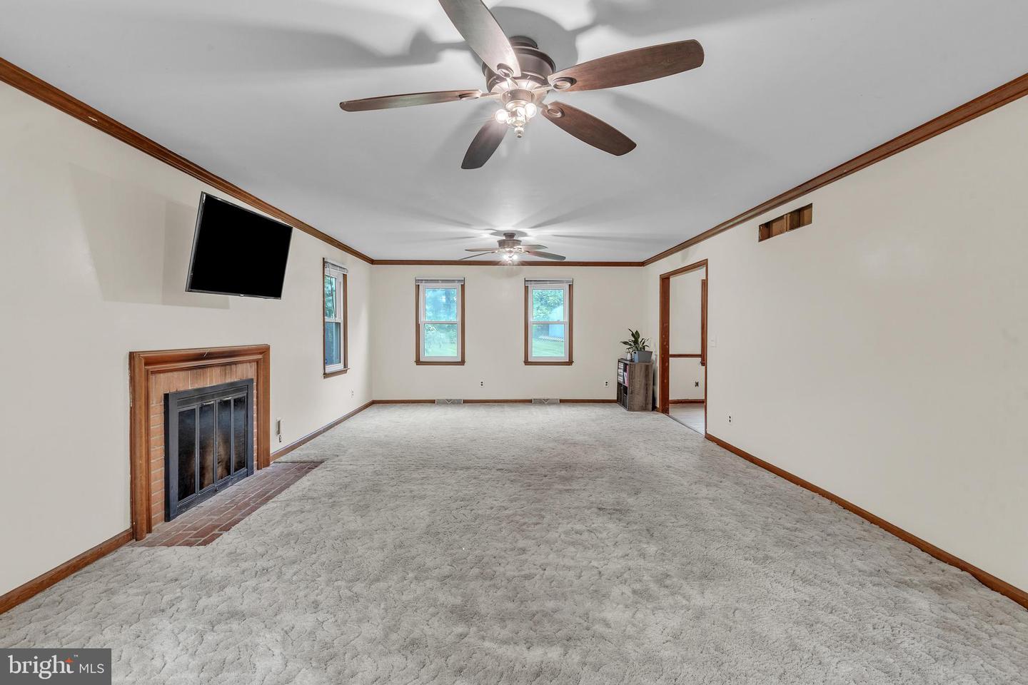 701 Fawn Rd