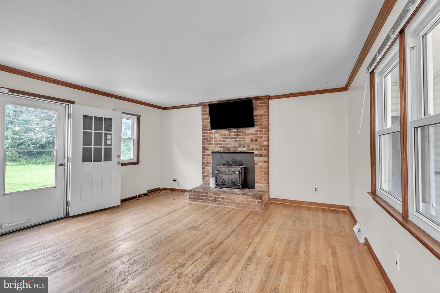 701 Fawn Rd