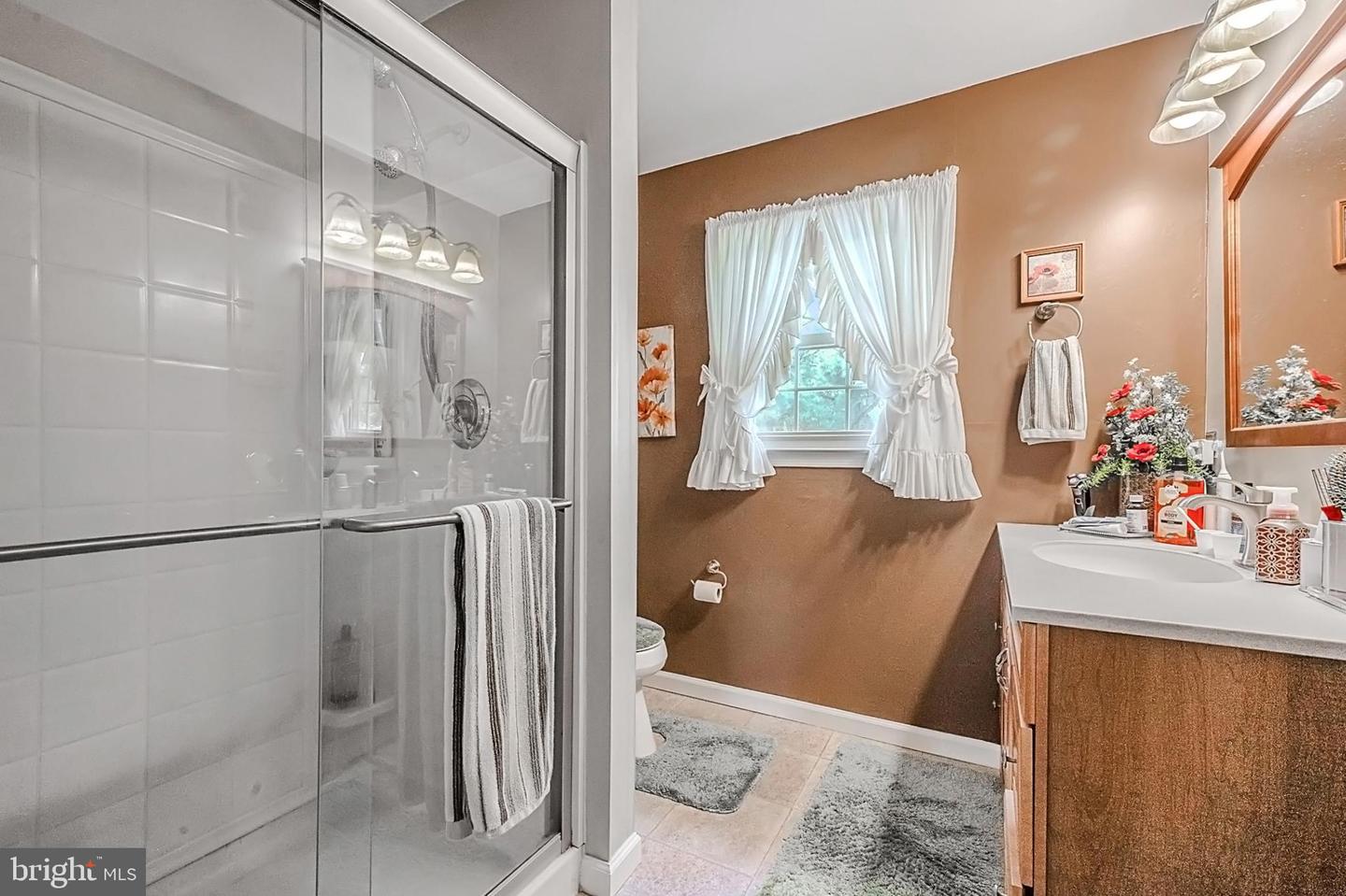 12 Pierson Dr