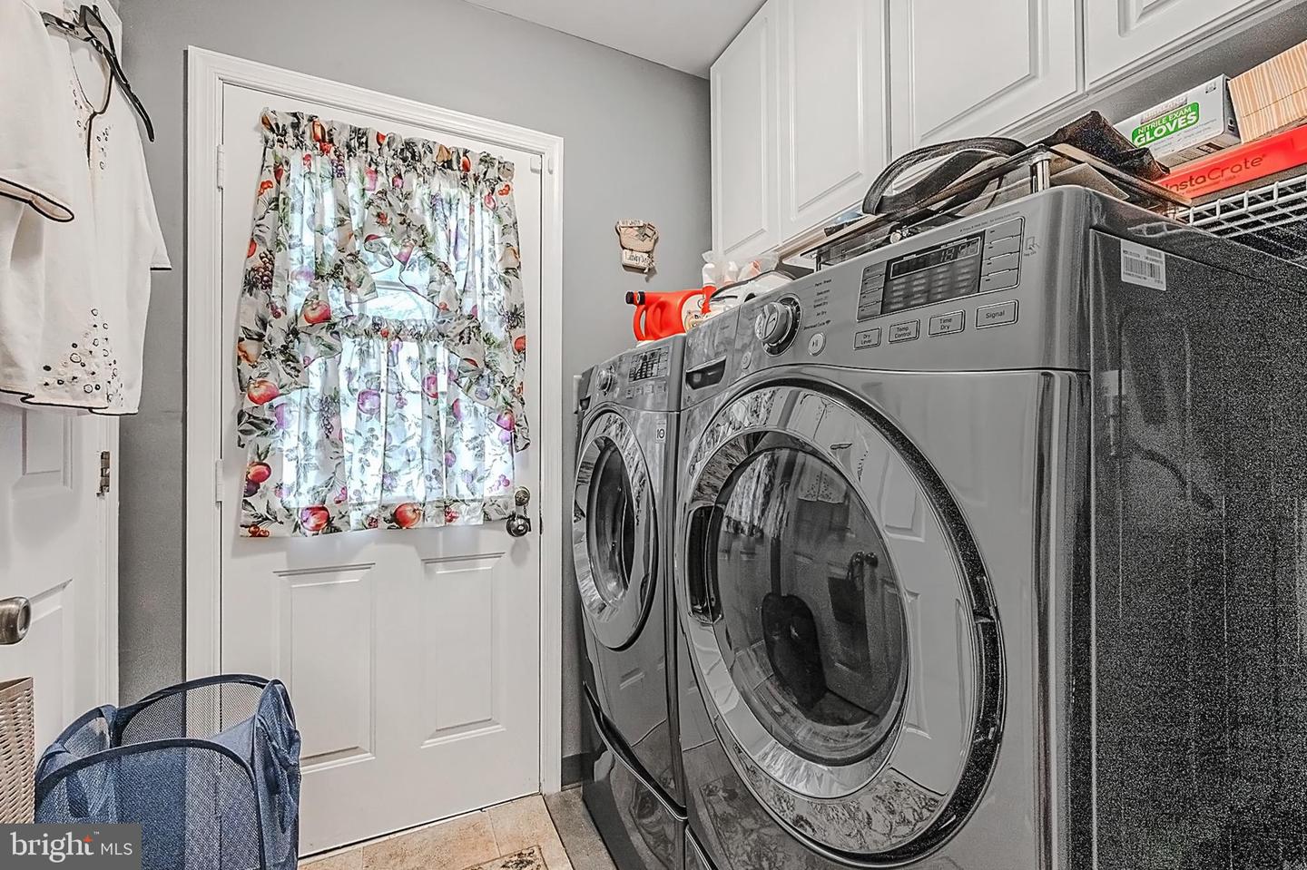 12 Pierson Dr