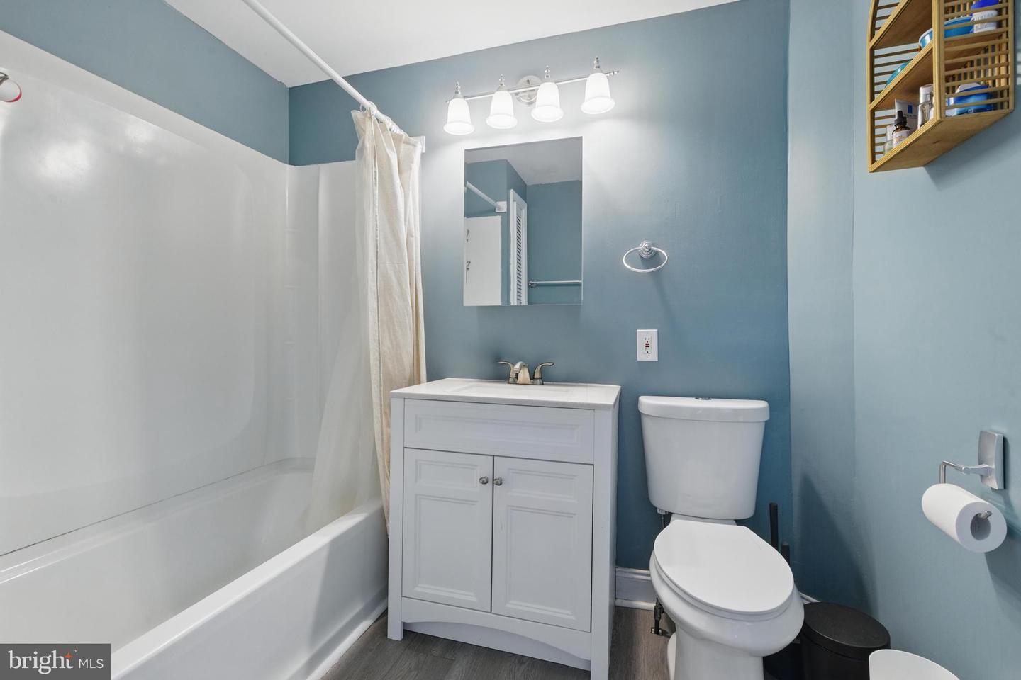 22 S Pennewell Dr