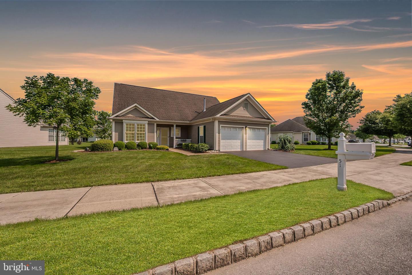 51 Springmill Dr