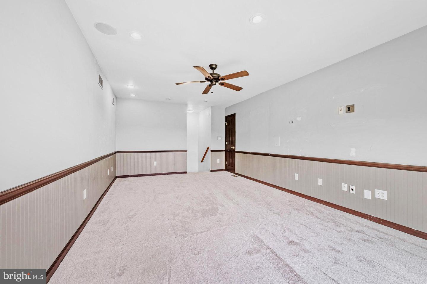 51 Springmill Dr