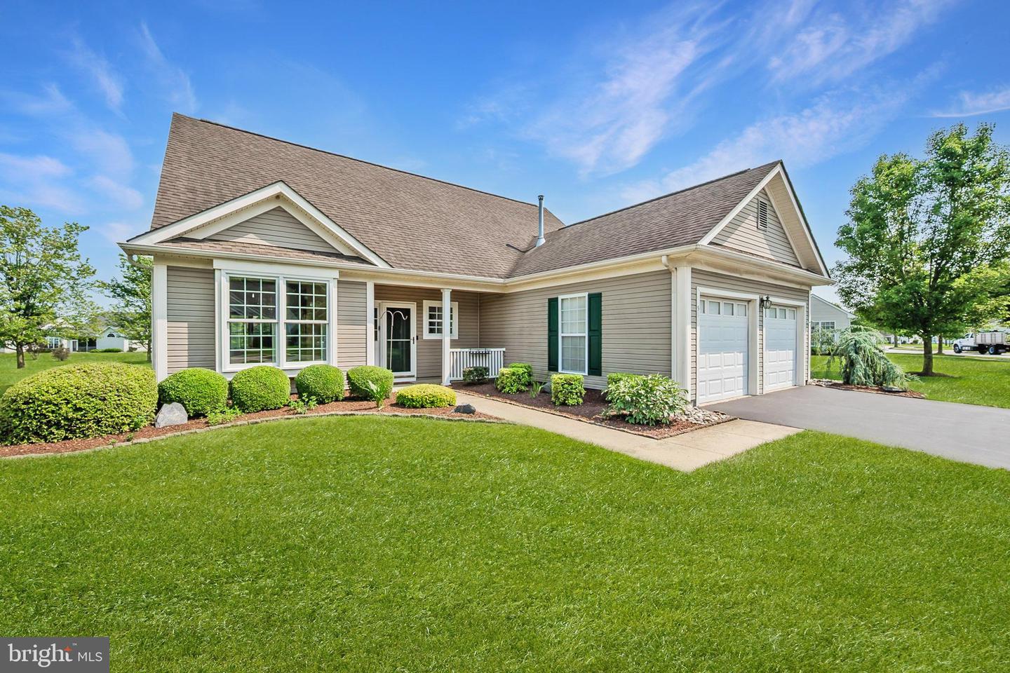 51 Springmill Dr