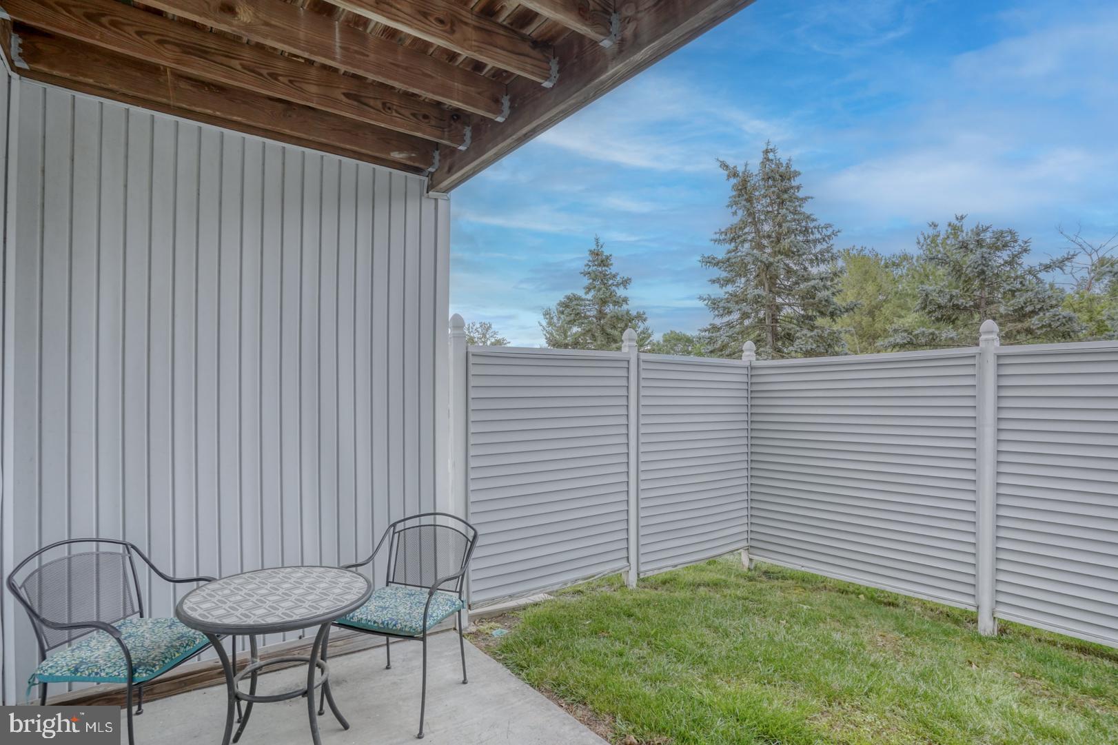 2902 Waters Edge Dr #261