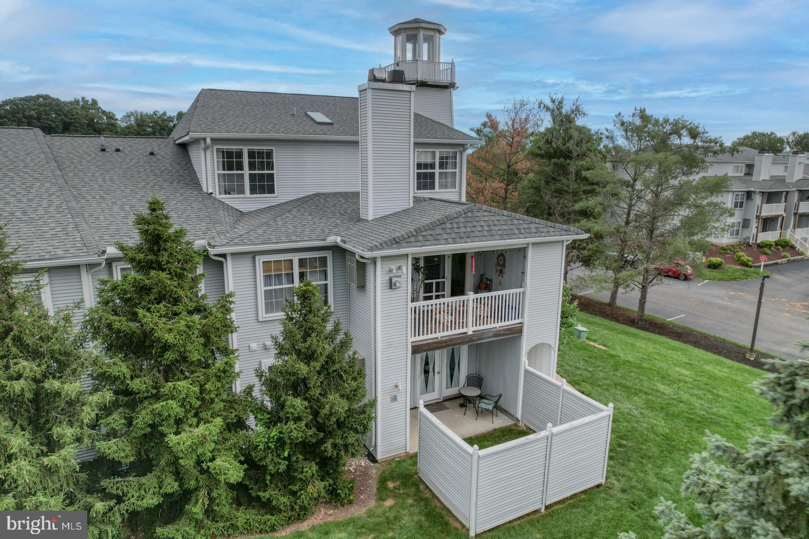 2902 Waters Edge Dr #261