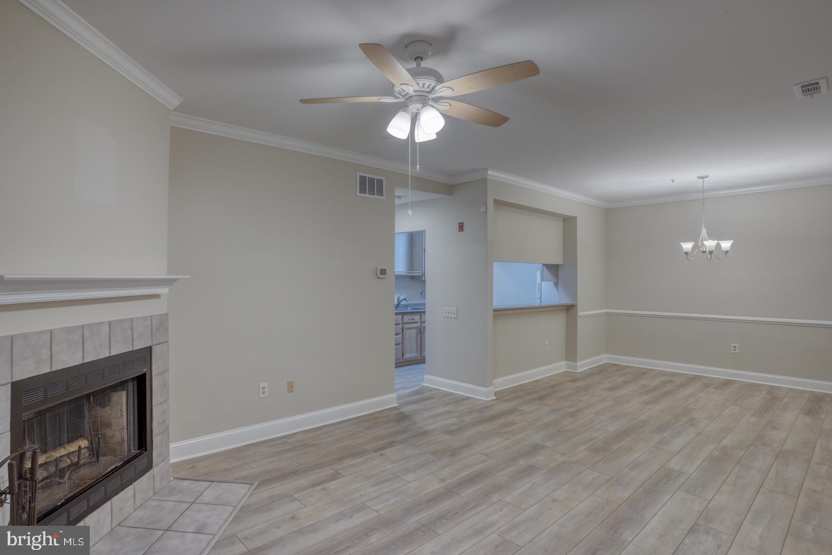 2902 Waters Edge Dr #261