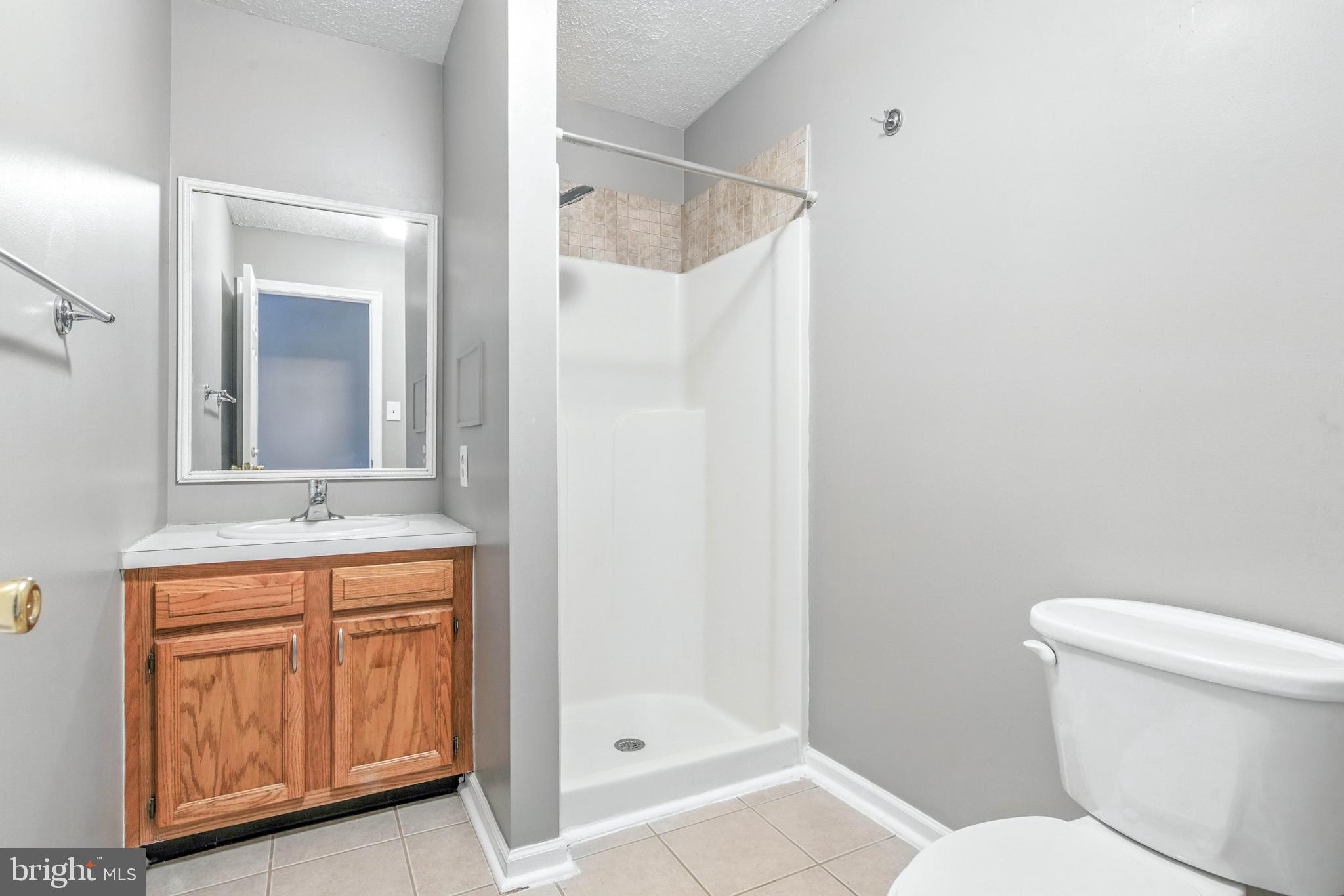 111 Gateway Dr
