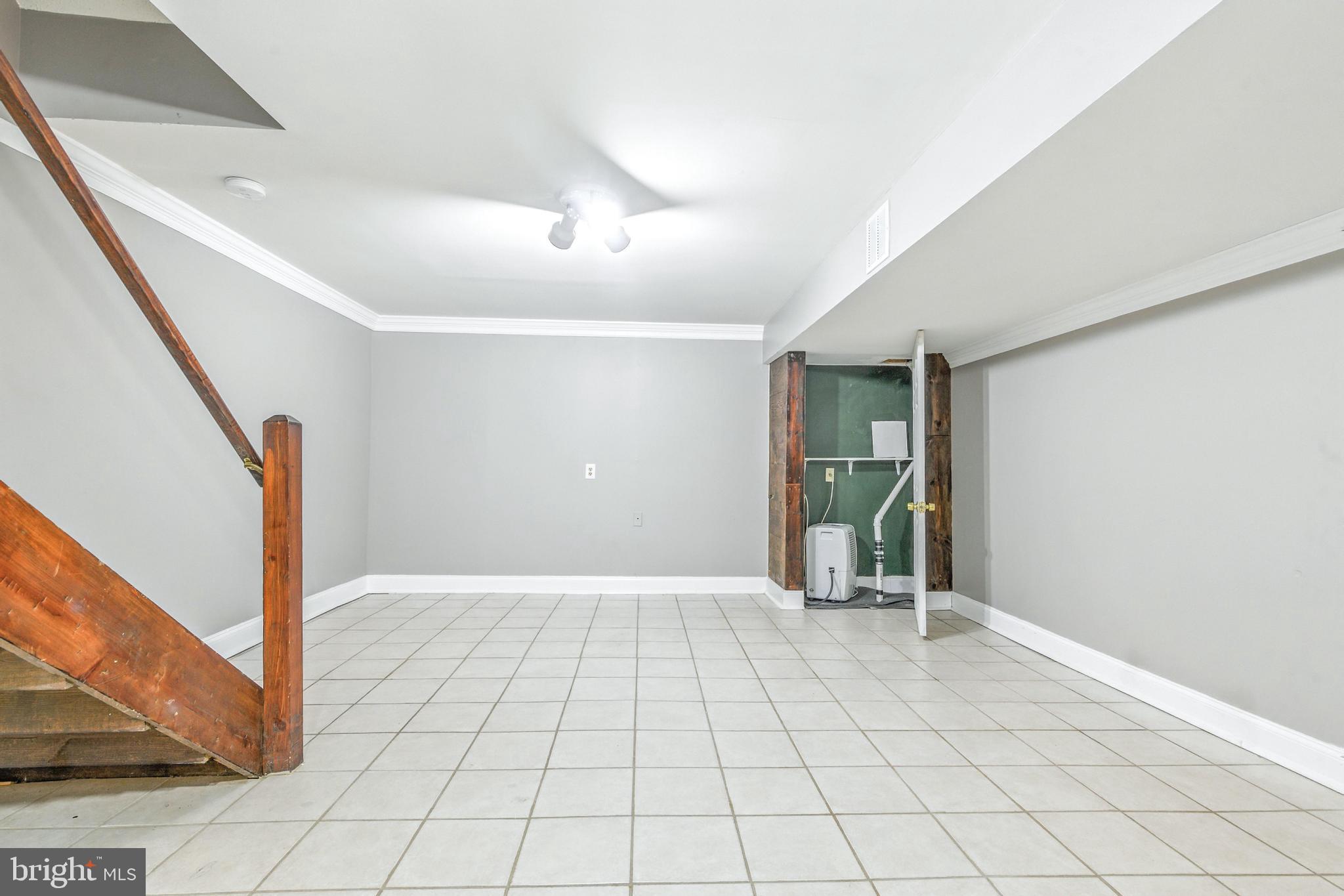 111 Gateway Dr