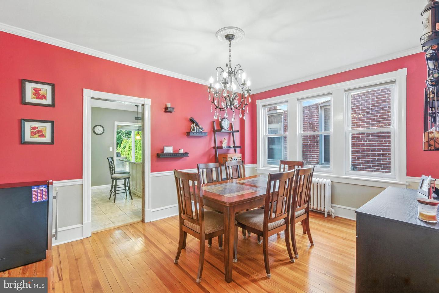 1908 Delaware Ave