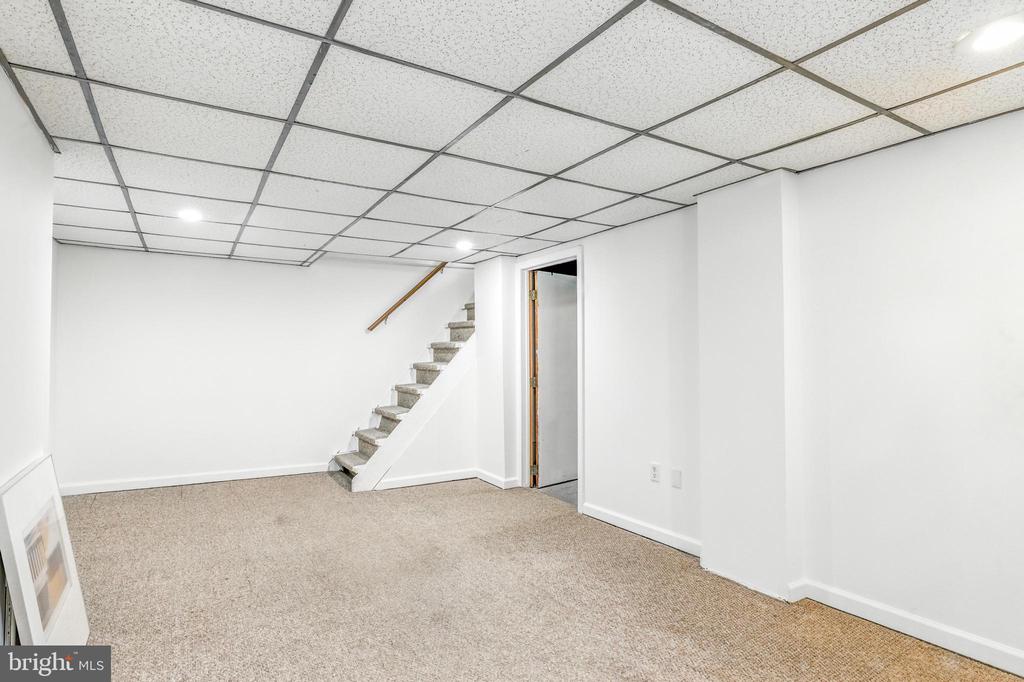 313 Forest Dr