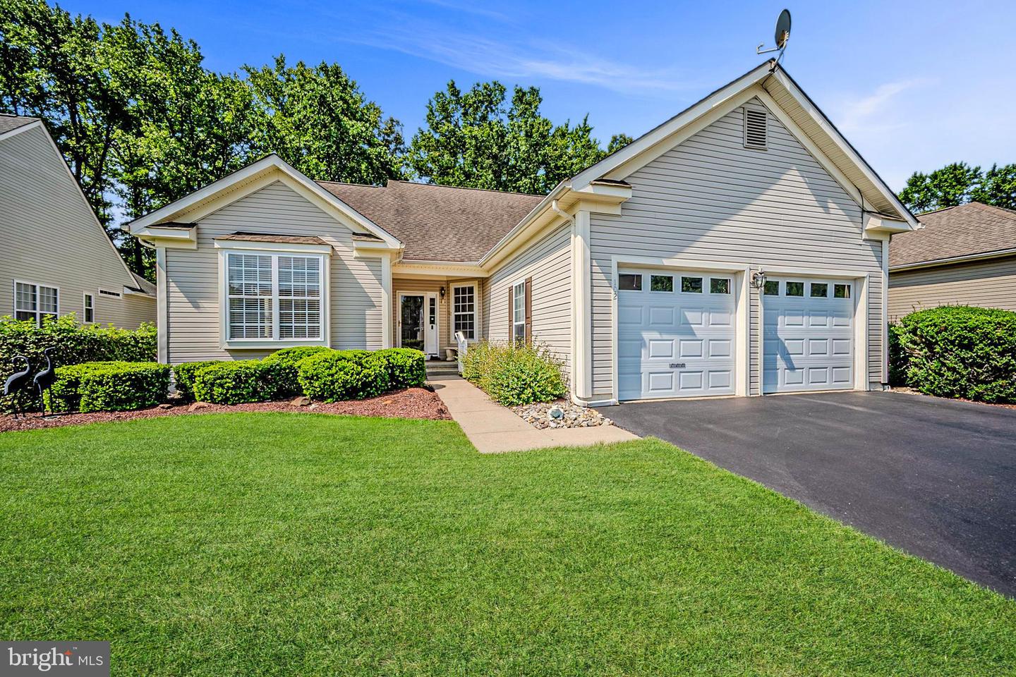 102 Springmill Dr