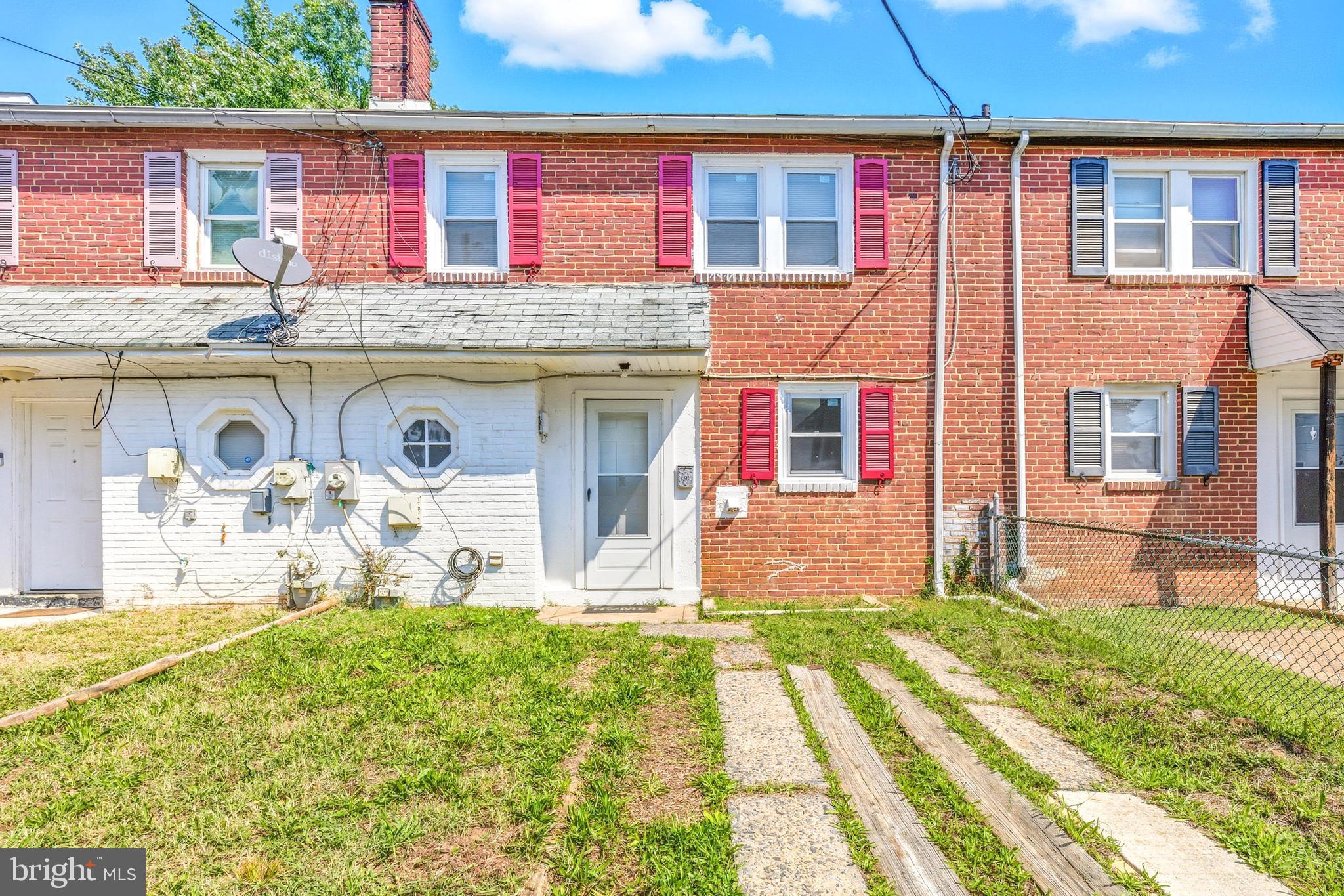 18 S PENNEWELL DRIVE