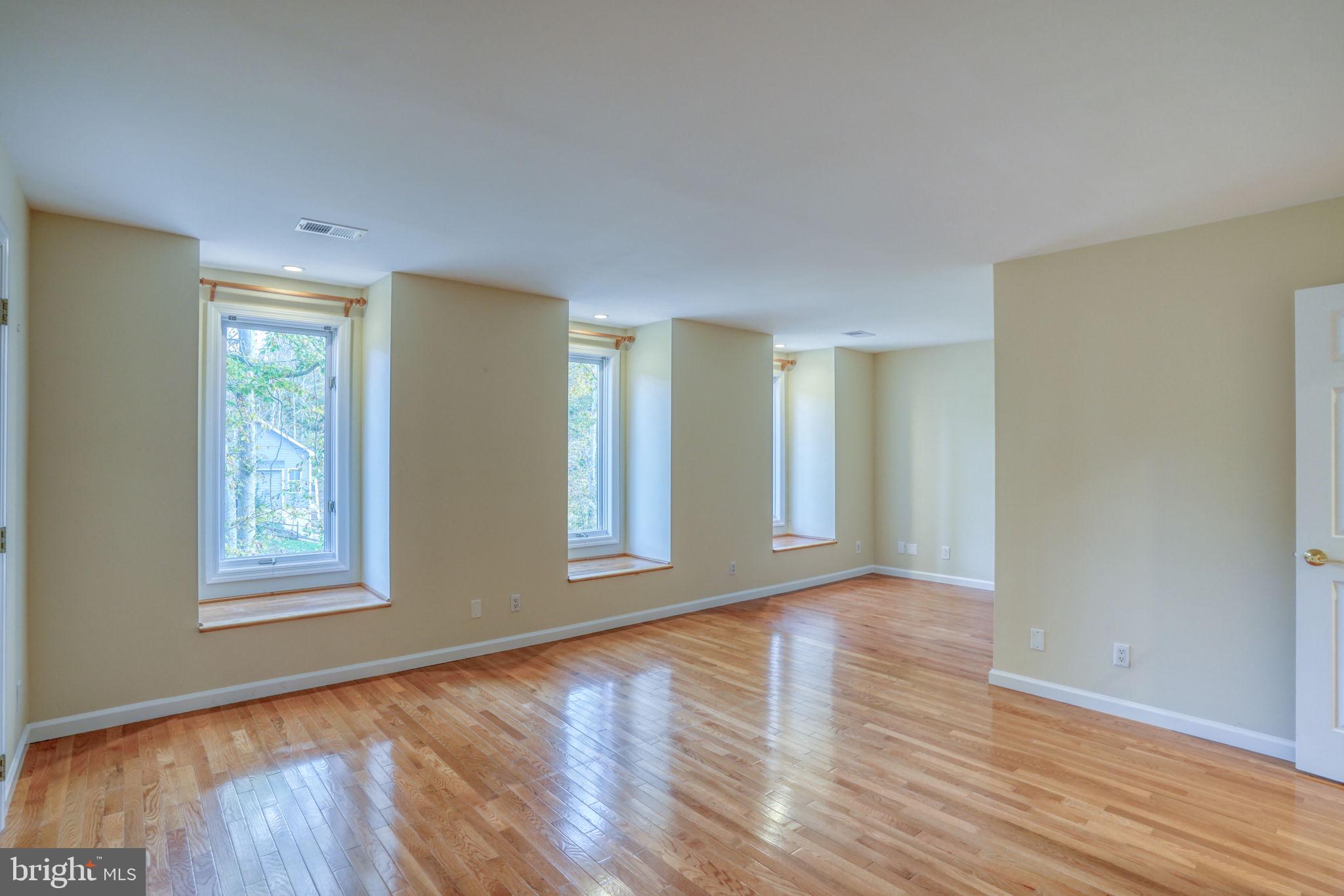15 KRAFFERT COURT