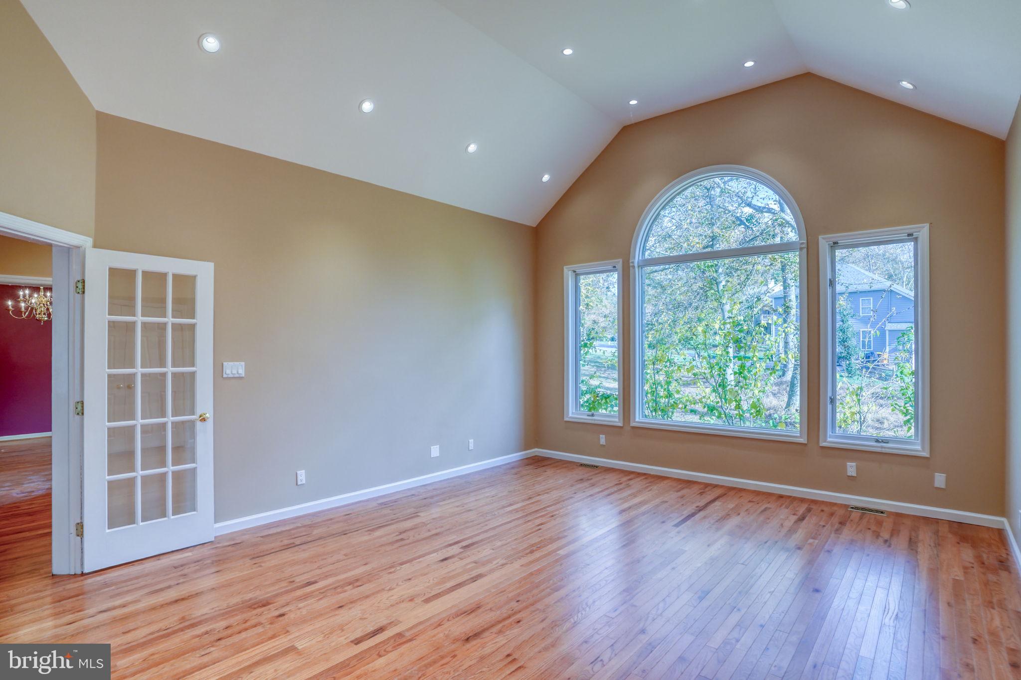 15 KRAFFERT COURT