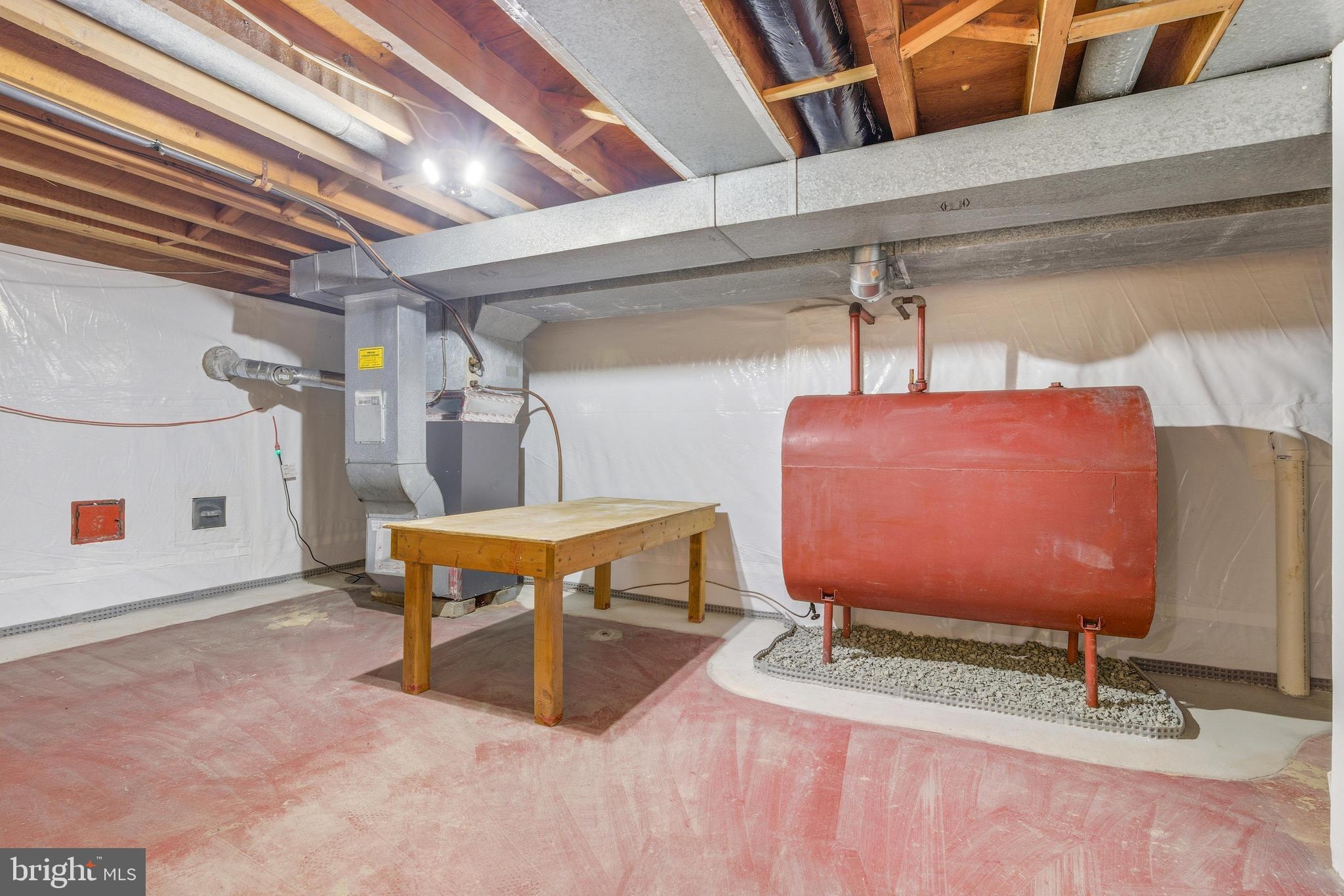 2623 E RIDING DRIVE