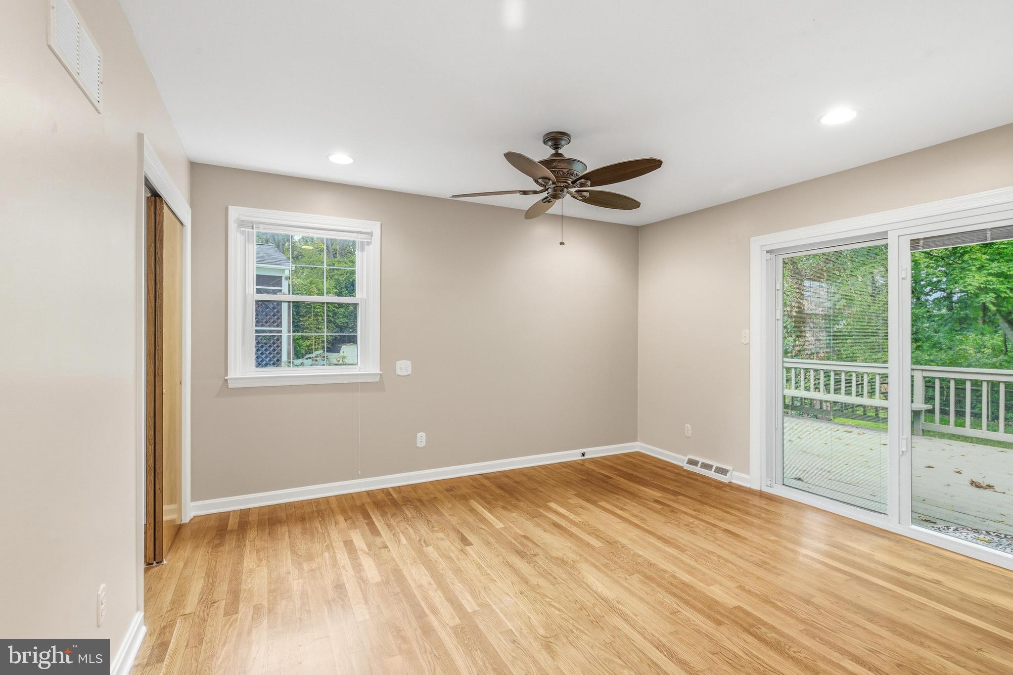 2623 E RIDING DRIVE