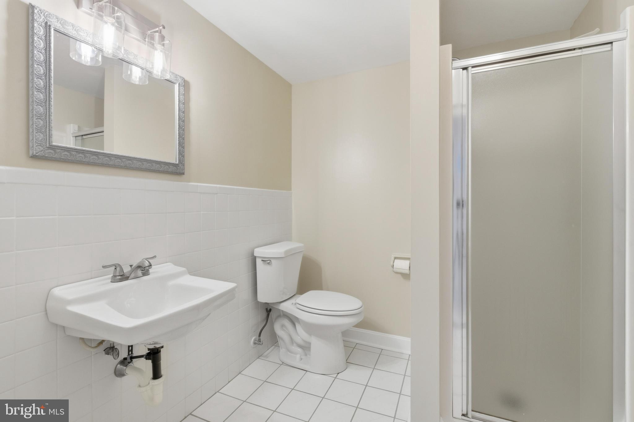2623 E RIDING DRIVE