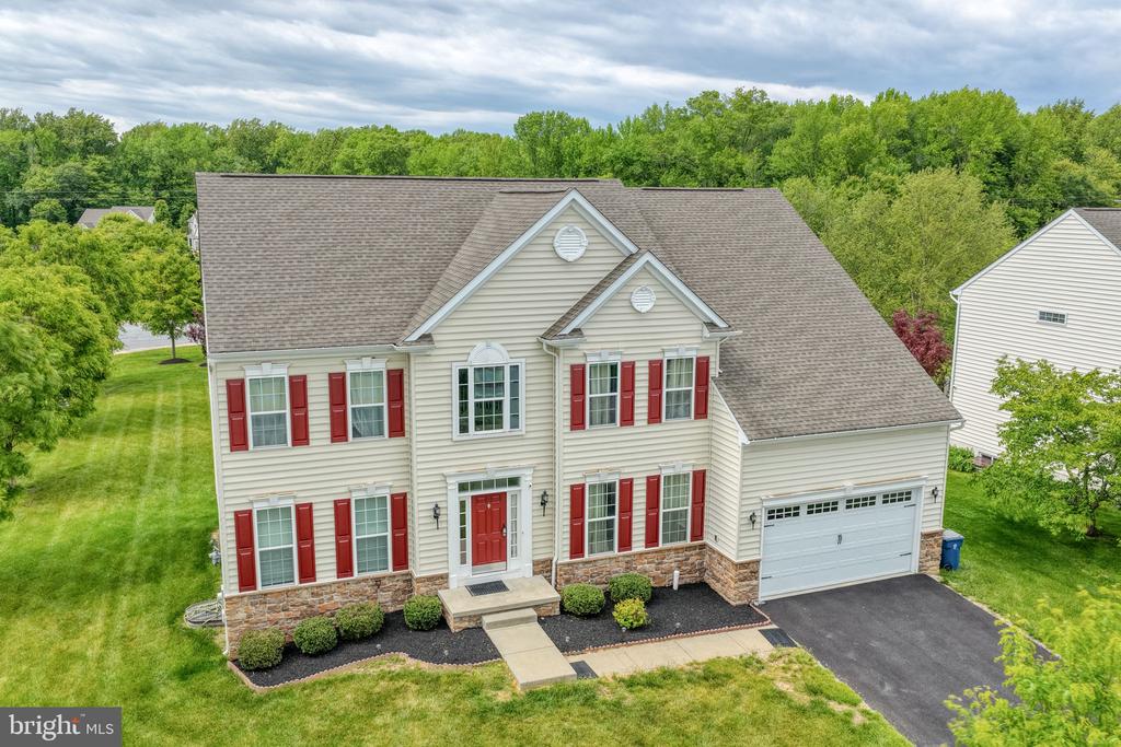 301 E FURROW LANE