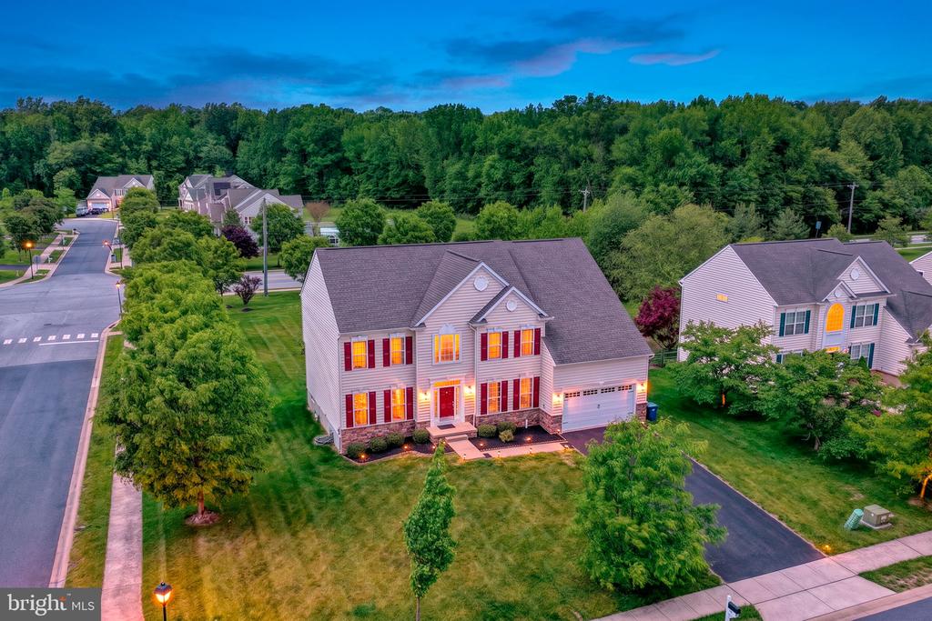 301 E FURROW LANE