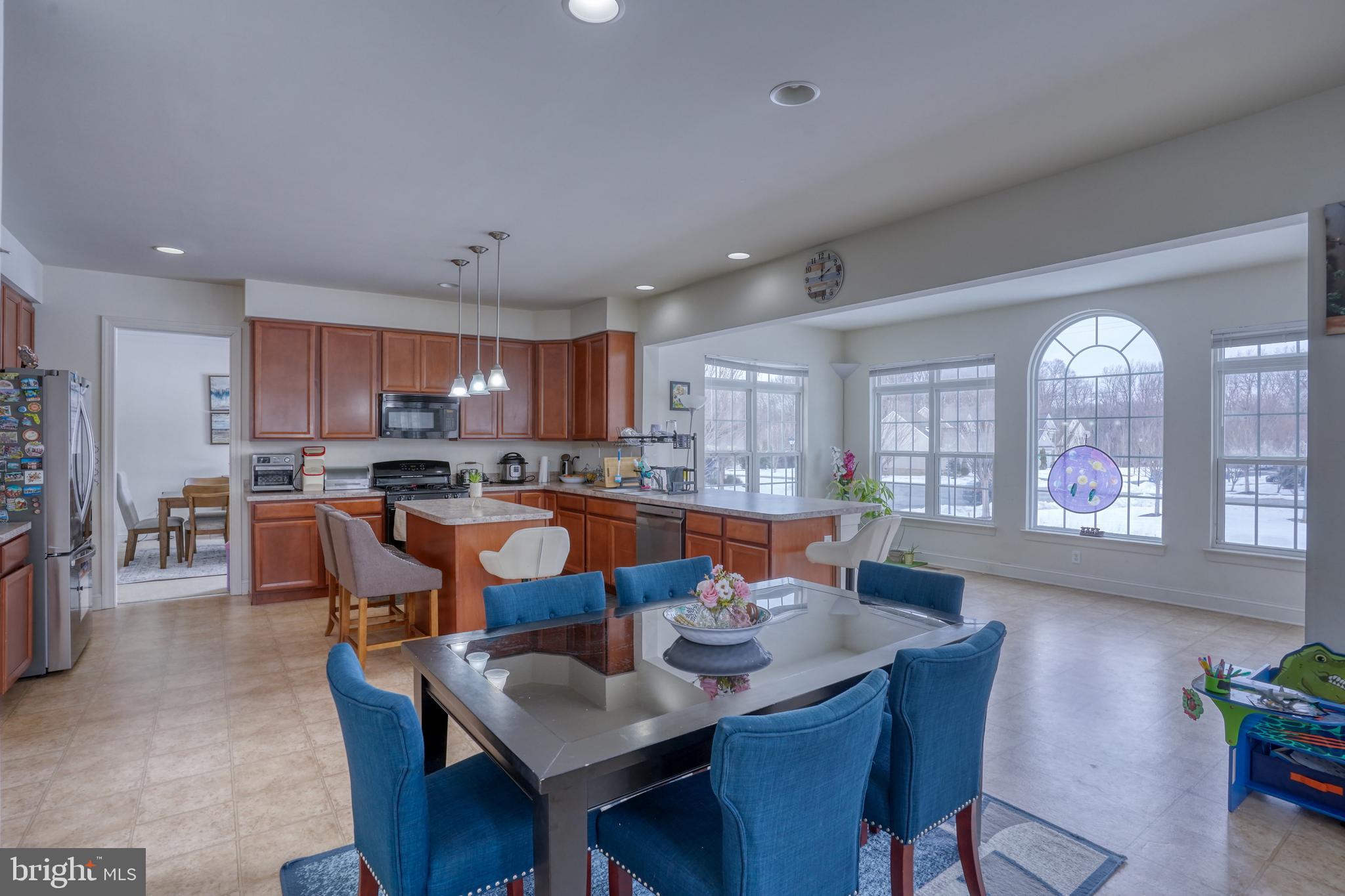 301 E FURROW LANE