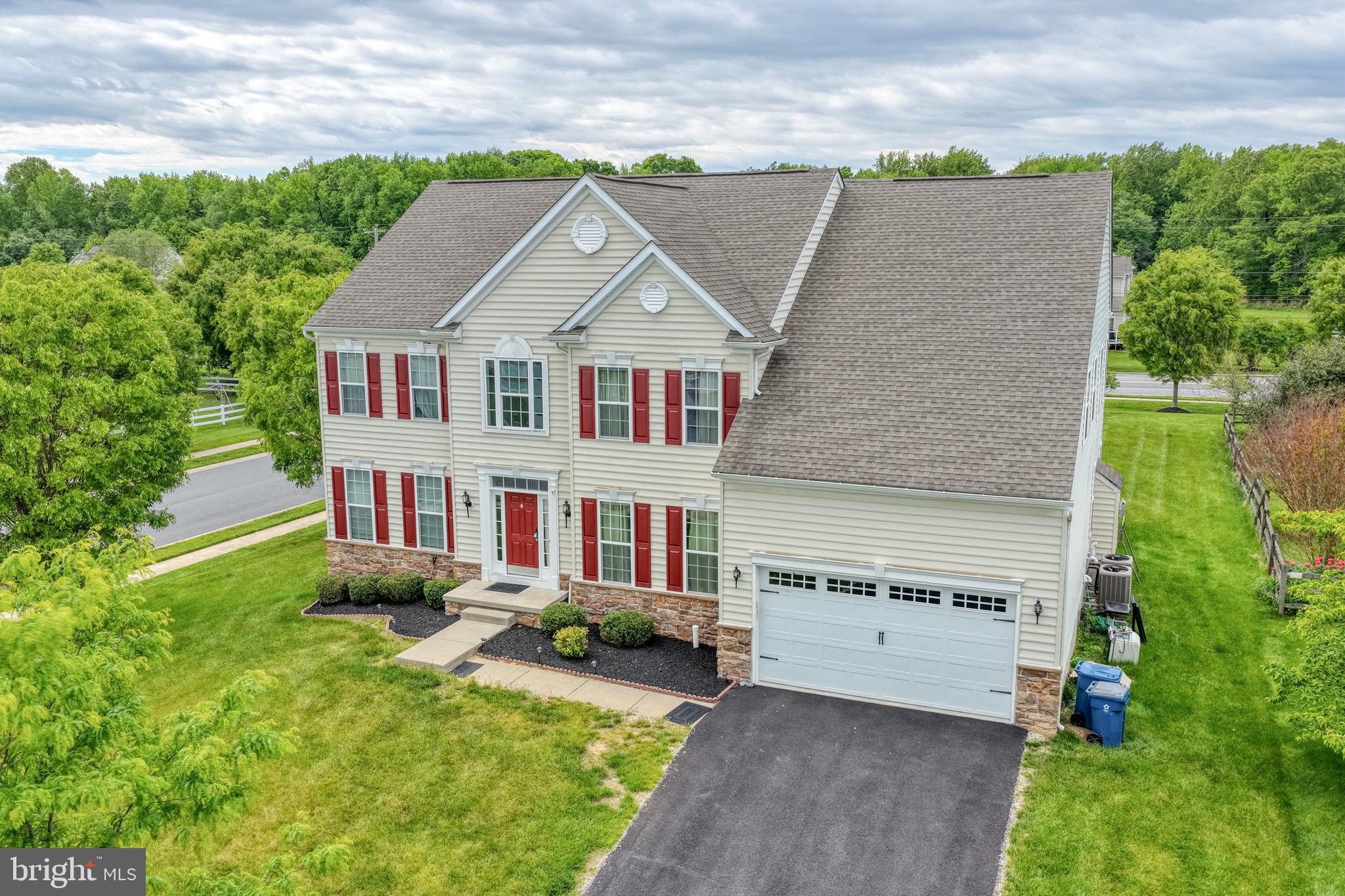 301 E FURROW LANE