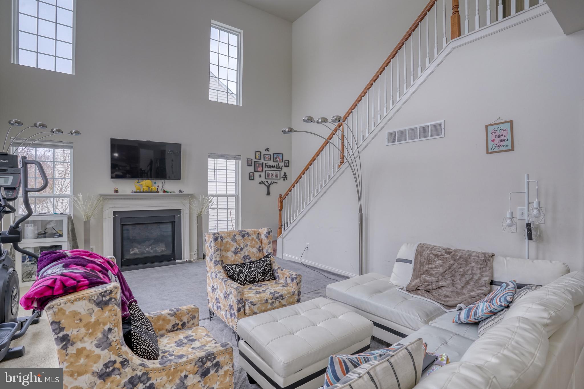 301 E FURROW LANE