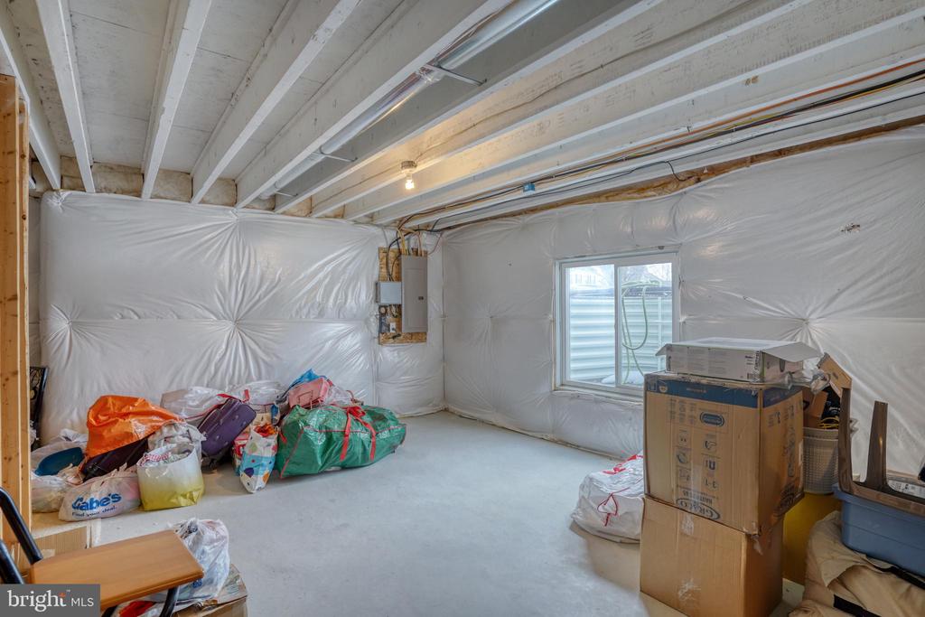 301 E FURROW LANE