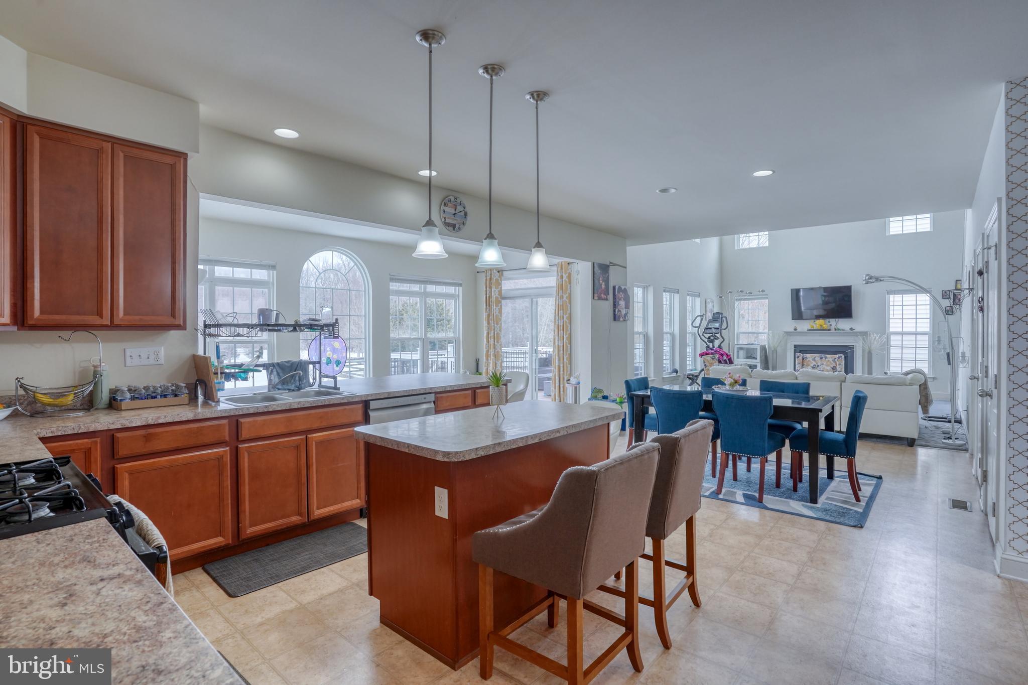 301 E FURROW LANE