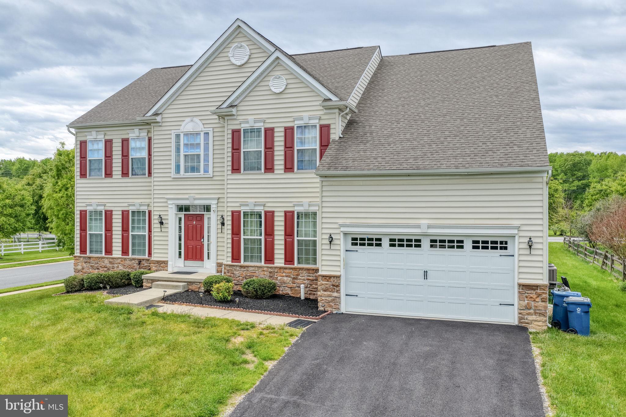 301 E FURROW LANE