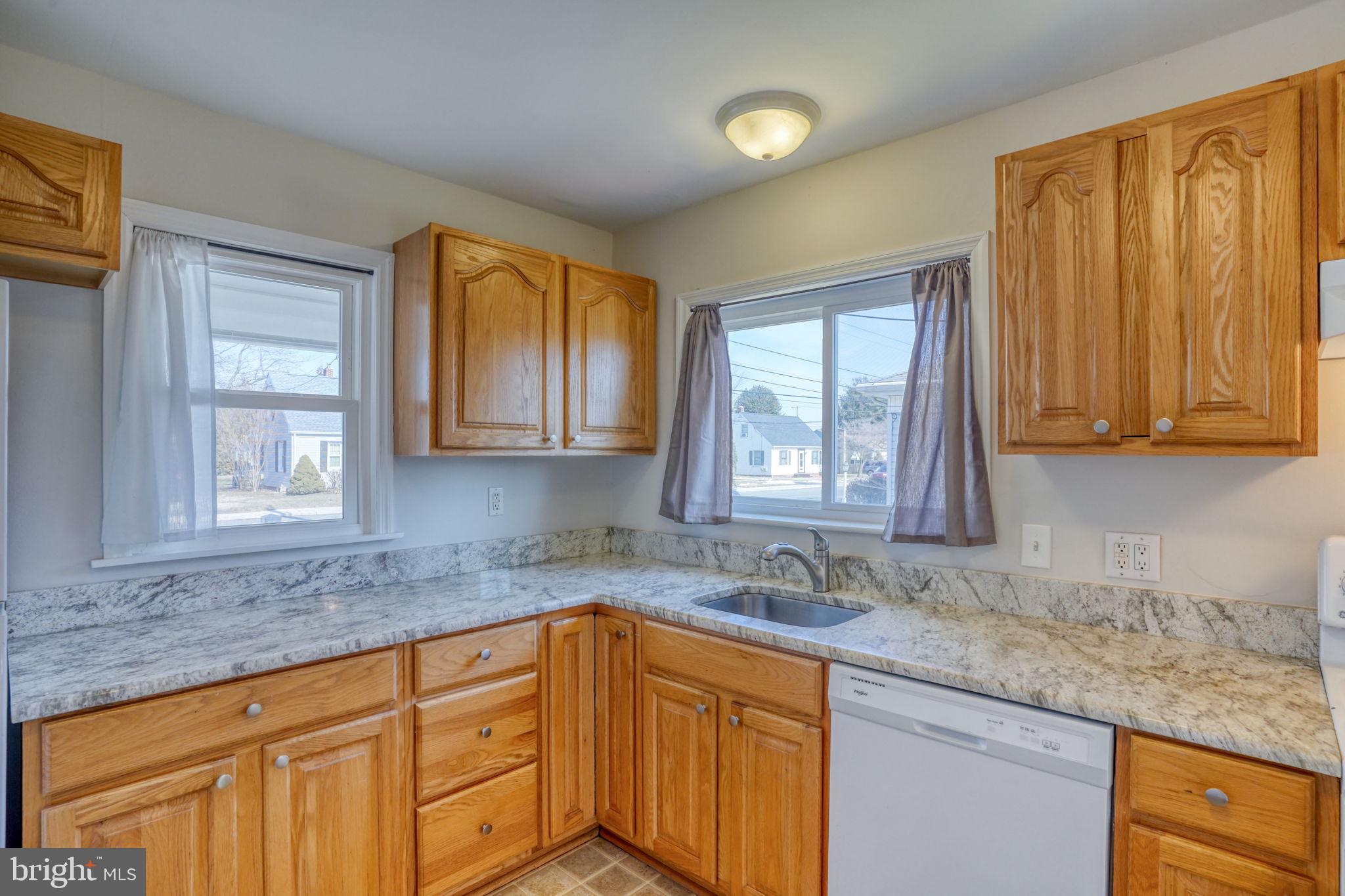 108 E COCHRAN STREET