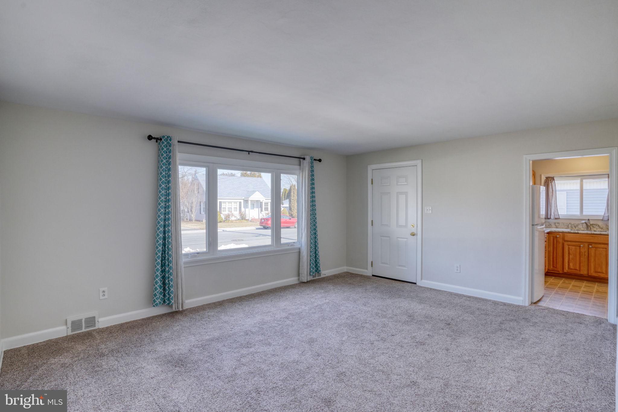 108 E COCHRAN STREET