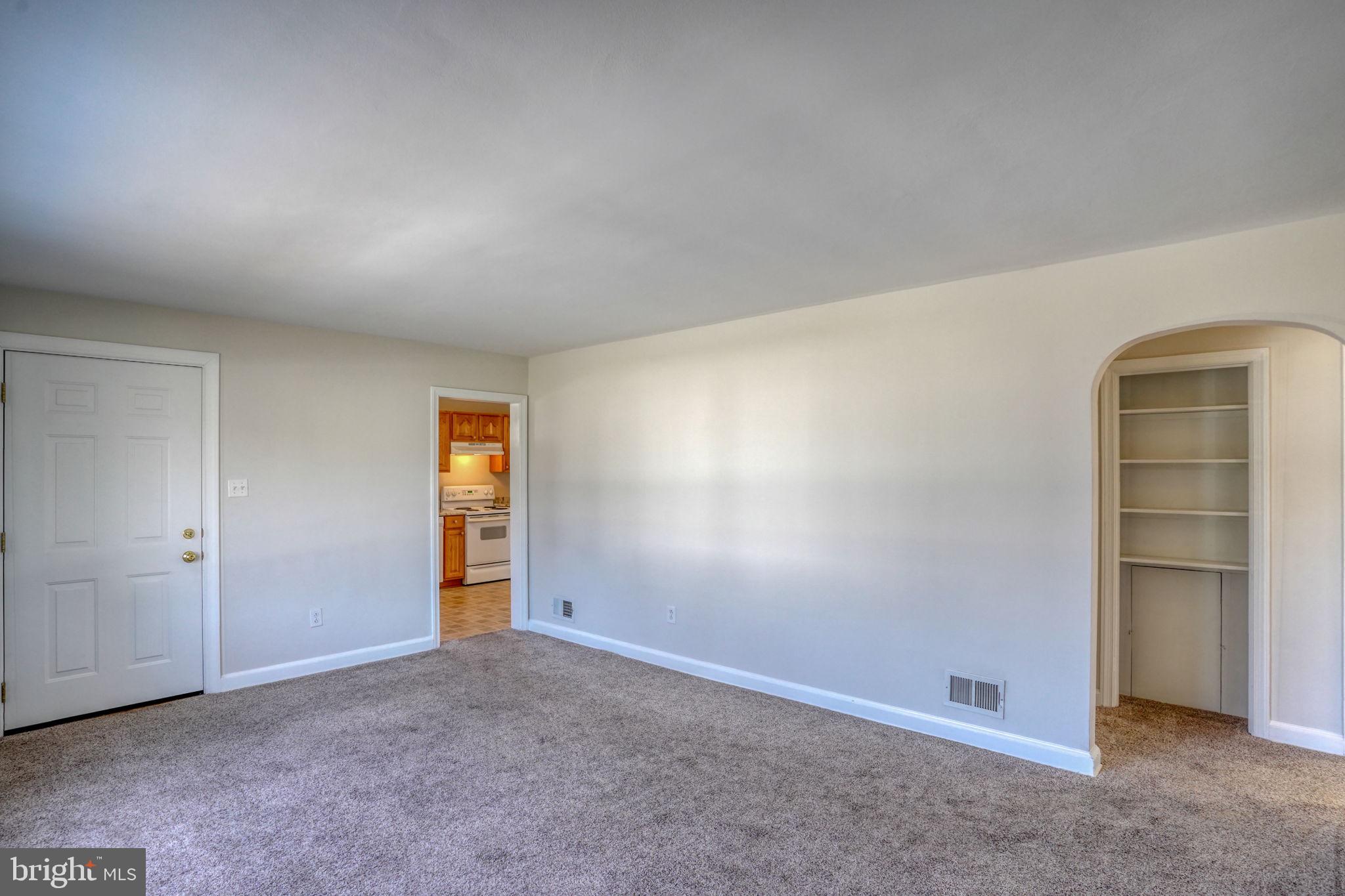 108 E COCHRAN STREET