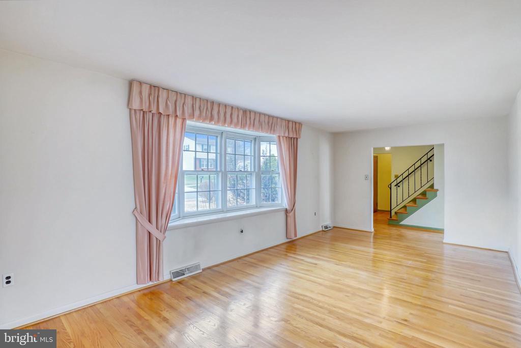 500 DEFOE ROAD