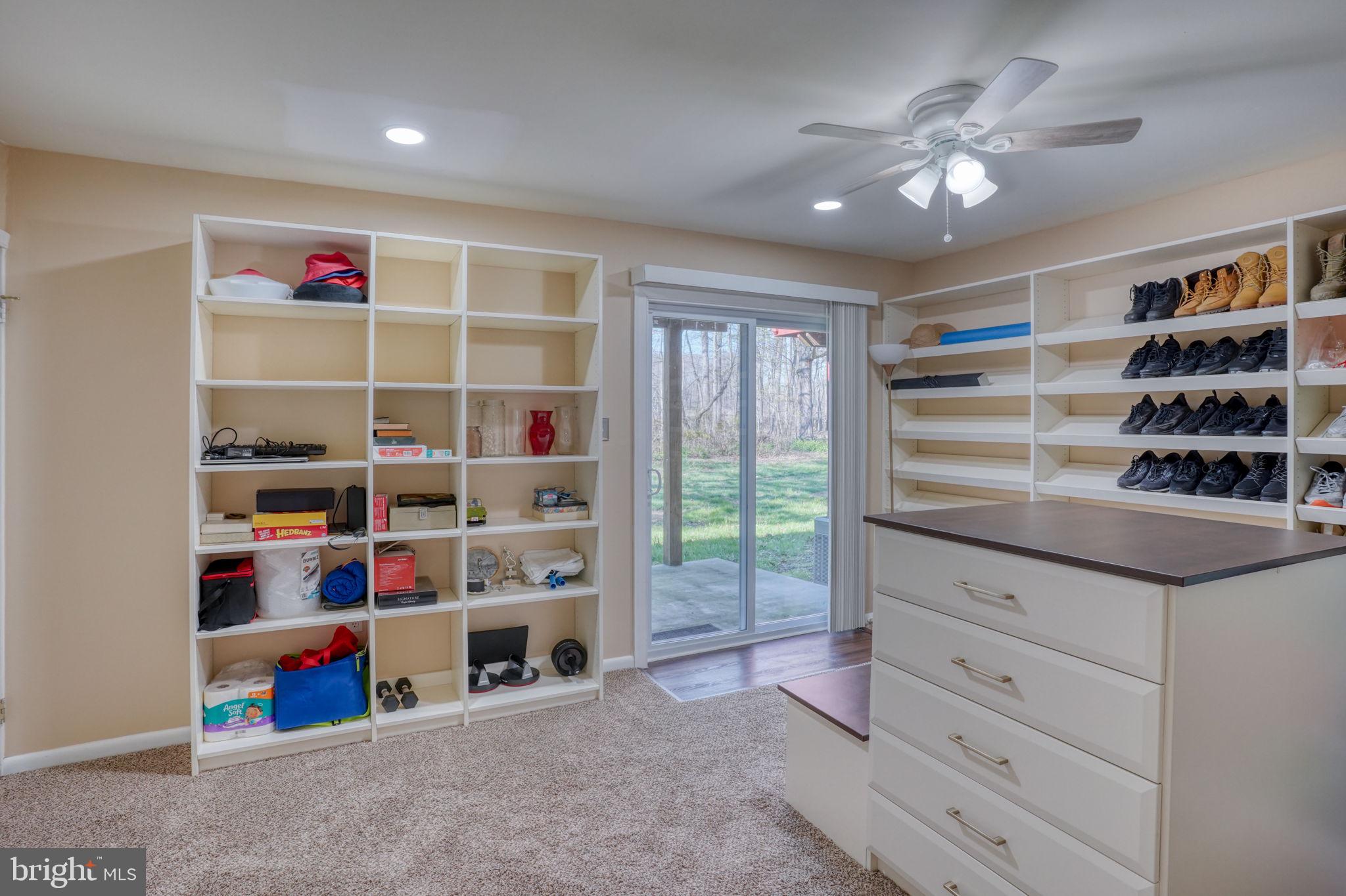 360 N BARRINGTON COURT