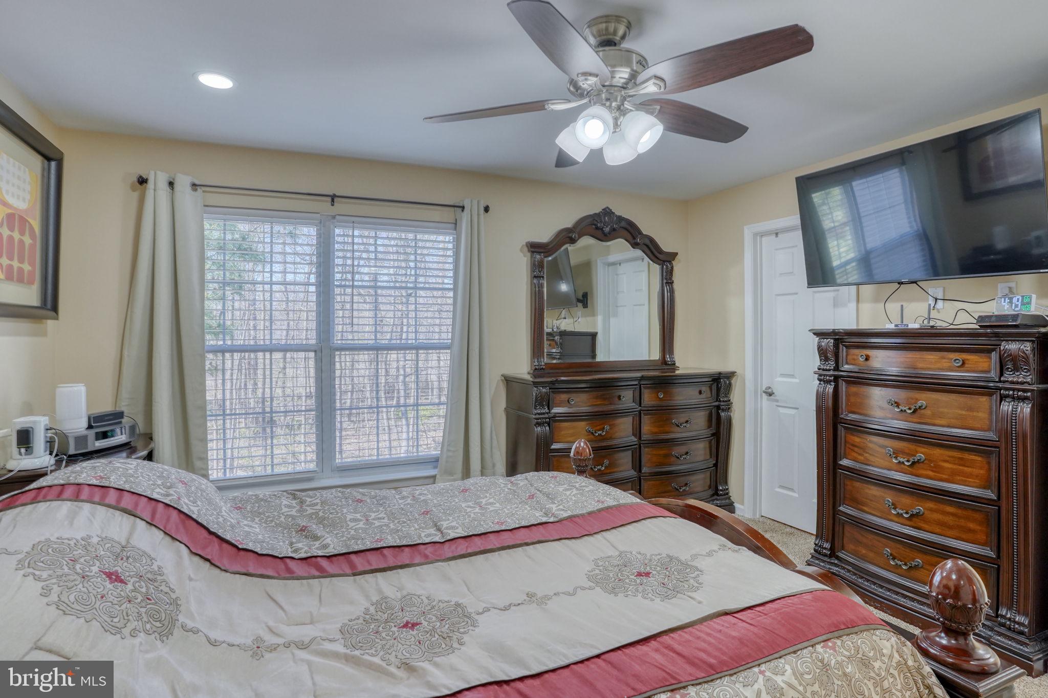 360 N BARRINGTON COURT