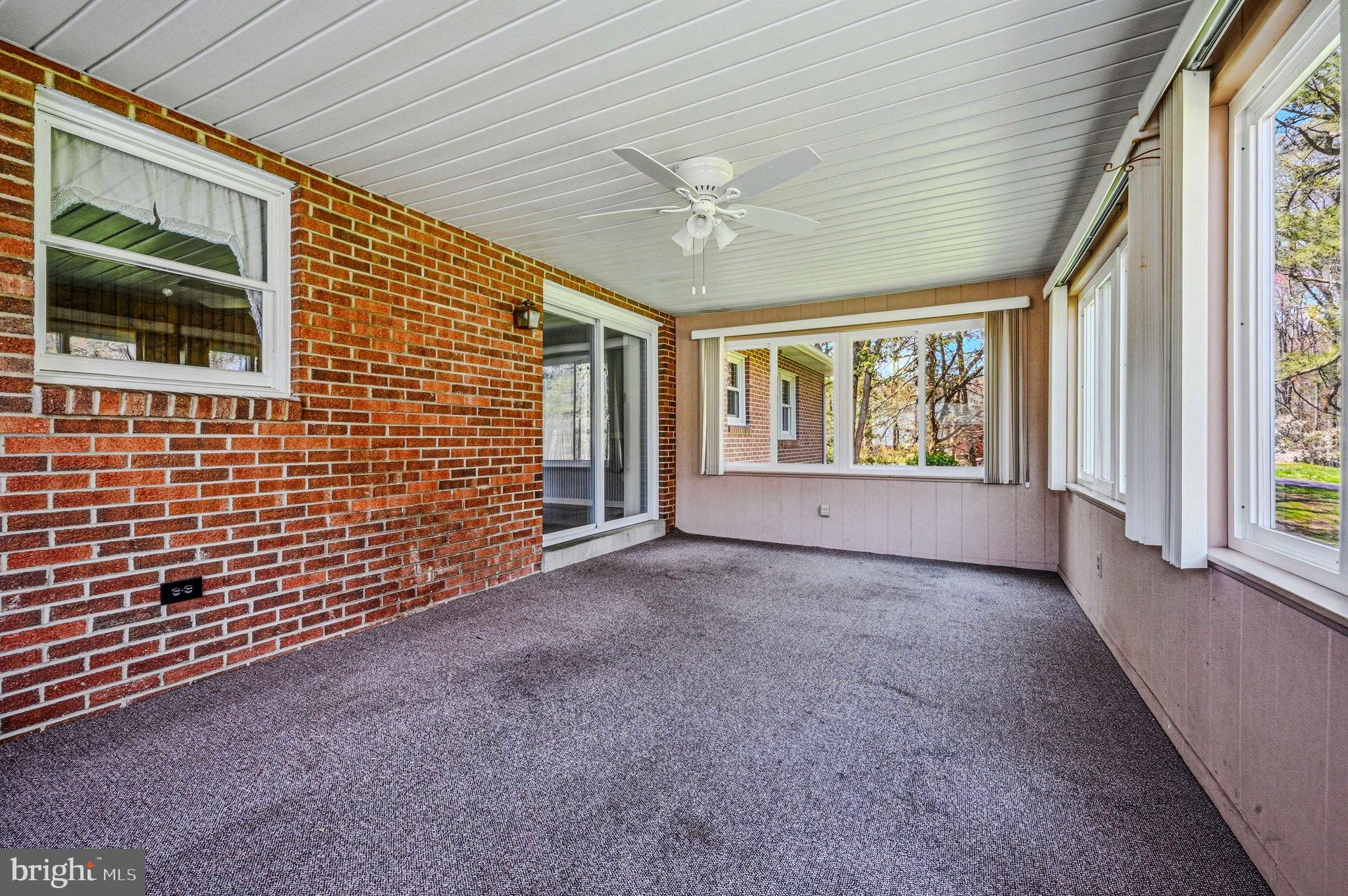 90 CANZONET DRIVE