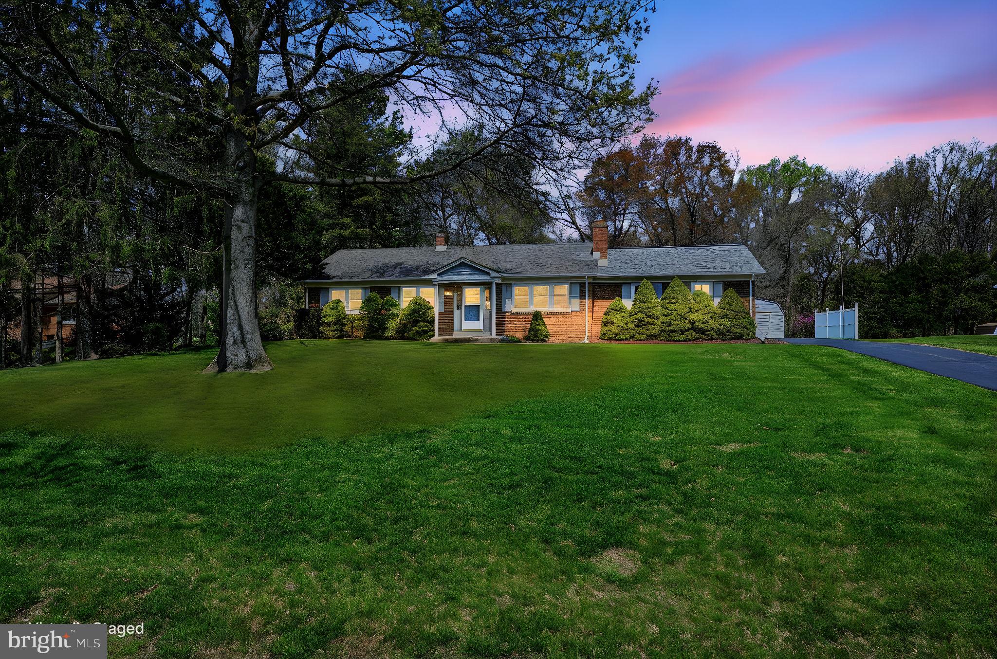 90 CANZONET DRIVE