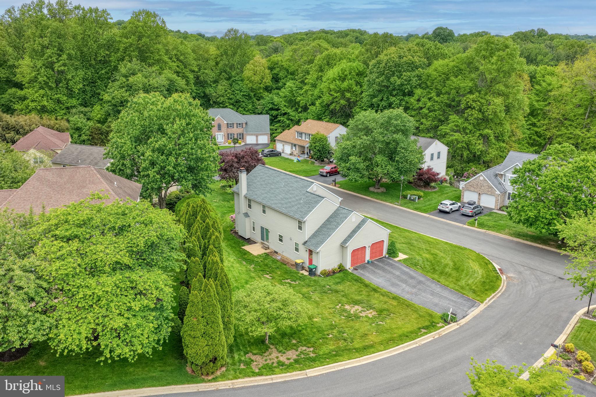 2 LILAC COURT