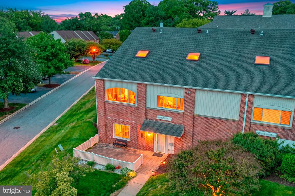 1380 BIRCH LANE E006
