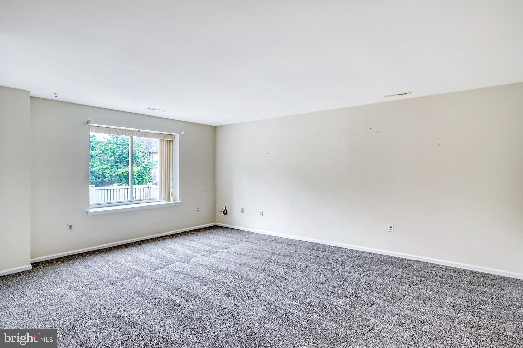 1380 BIRCH LANE E006