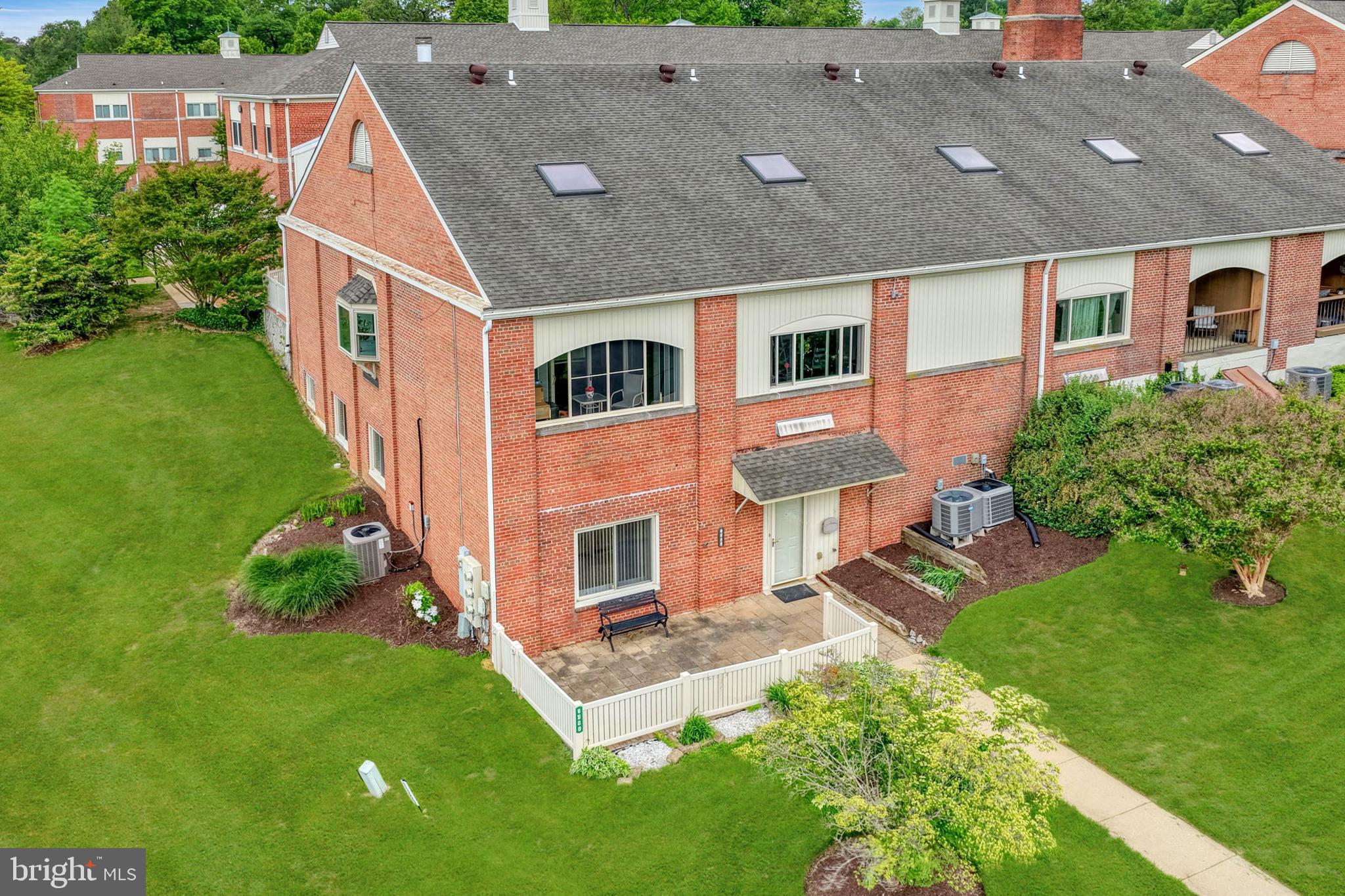 1380 BIRCH LANE E006