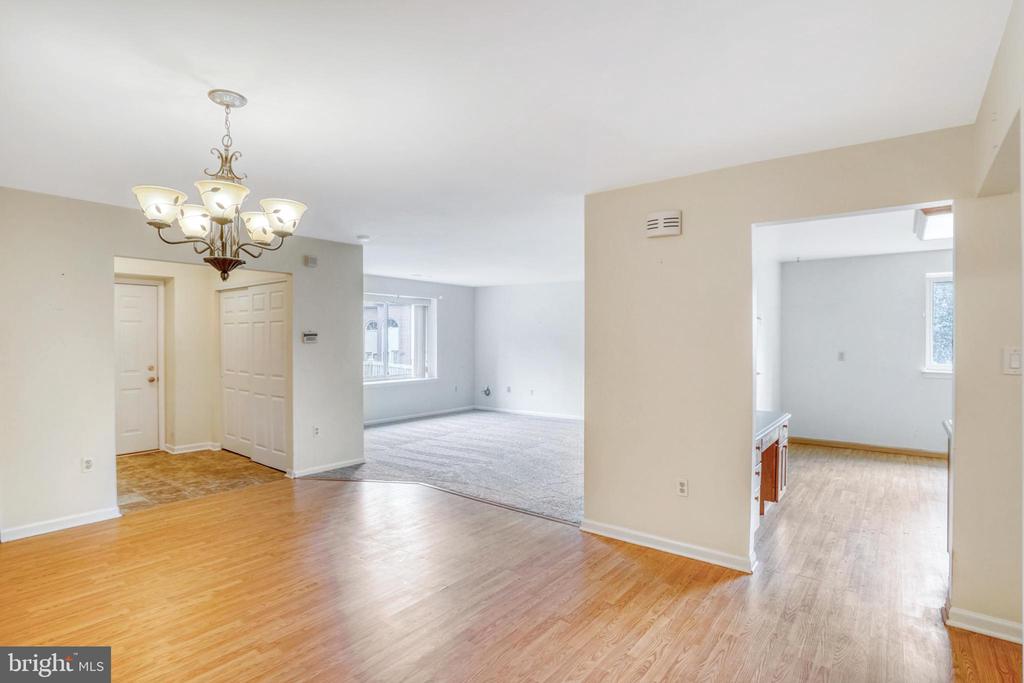 1380 BIRCH LANE E006