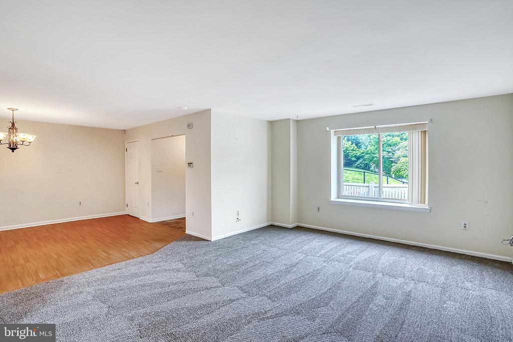 1380 BIRCH LANE E006