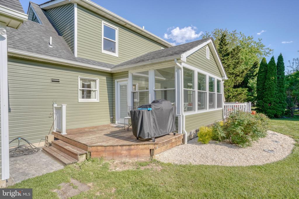 118 AIRMONT DRIVE