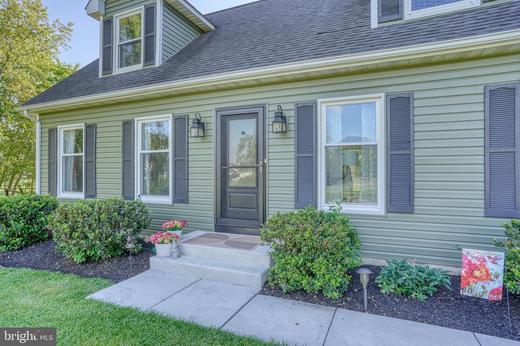 118 AIRMONT DRIVE