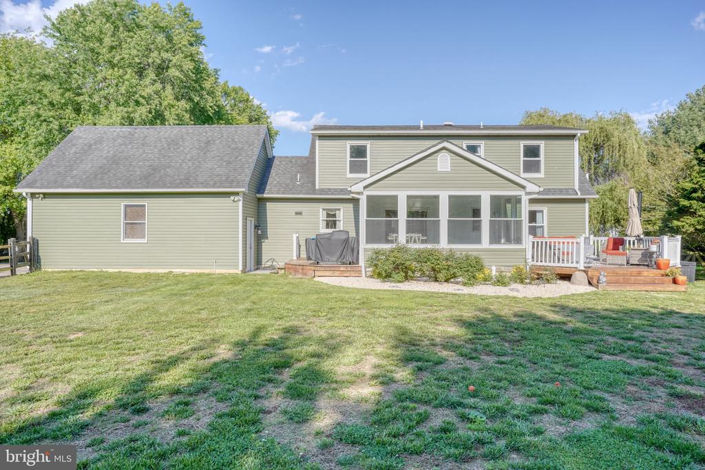 118 AIRMONT DRIVE