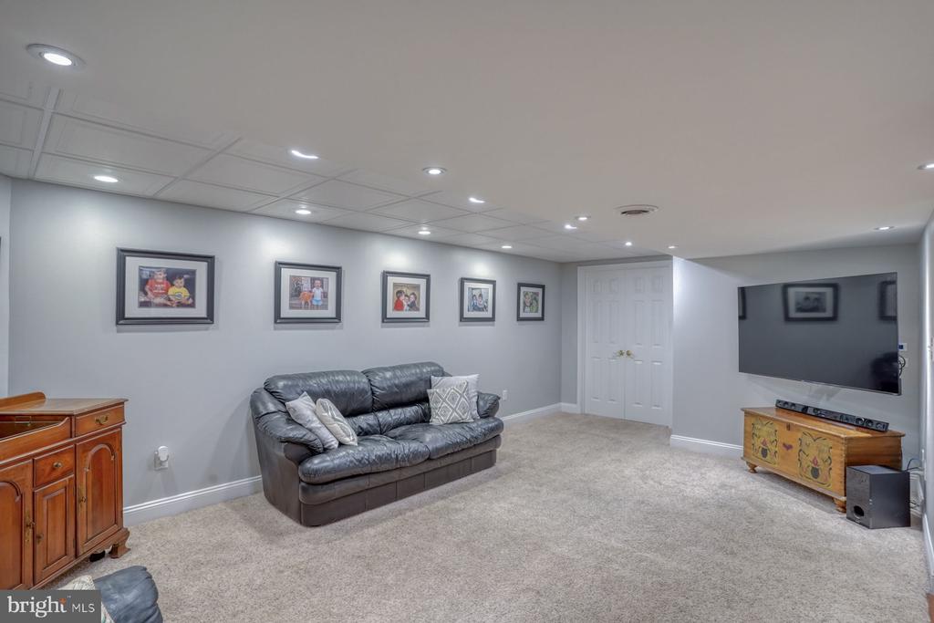 503 UMBER COURT