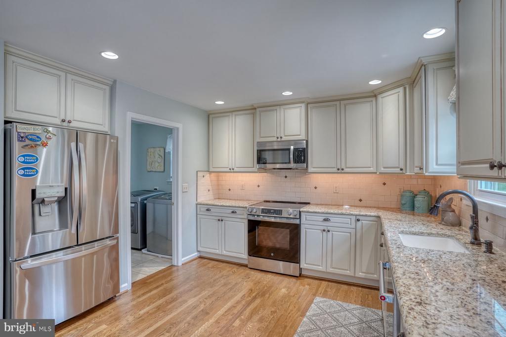 503 UMBER COURT