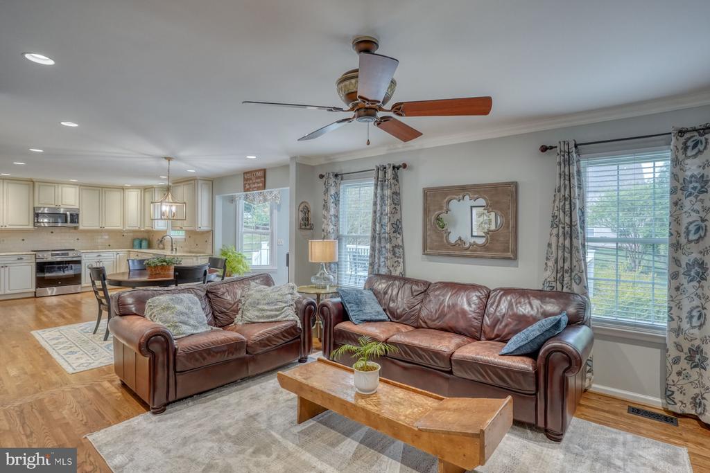 503 UMBER COURT